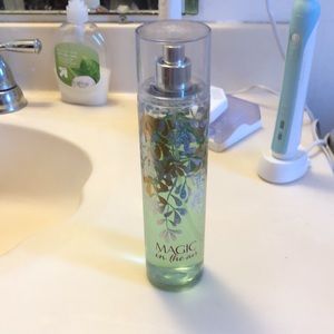 Bath and body works body spray